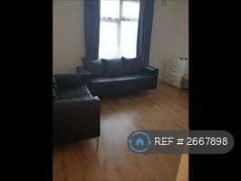 3 bedroom flat in Chandos Road, London, NW2 (3 bed) (#2667898)