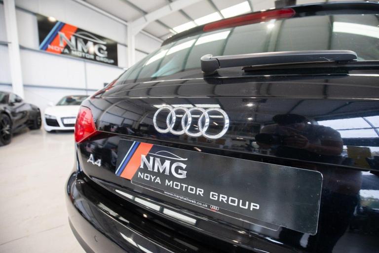 2015 Audi A4 2.0 TDI Ultra 163 SE Technik 5dr ESTATE DIESEL Manual