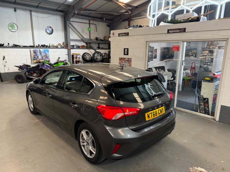 FORD FOCUS 1.5 EcoBlue Zetec 2018