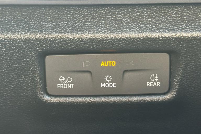  Volkswagen Tiguan 2.0 Tdi R Line Suv 5dr Diesel Dsg Euro 6 s/s 150 Ps Diesel