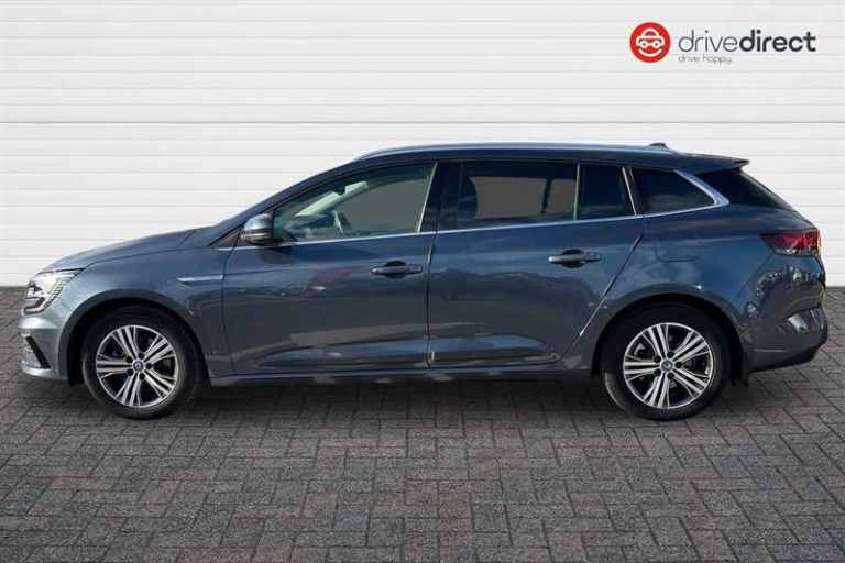 2022 Renault Megane 1.6 E-TECH PHEV 160 Iconic 5dr Auto ESTATE PETROL/ELECTRIC Automatic