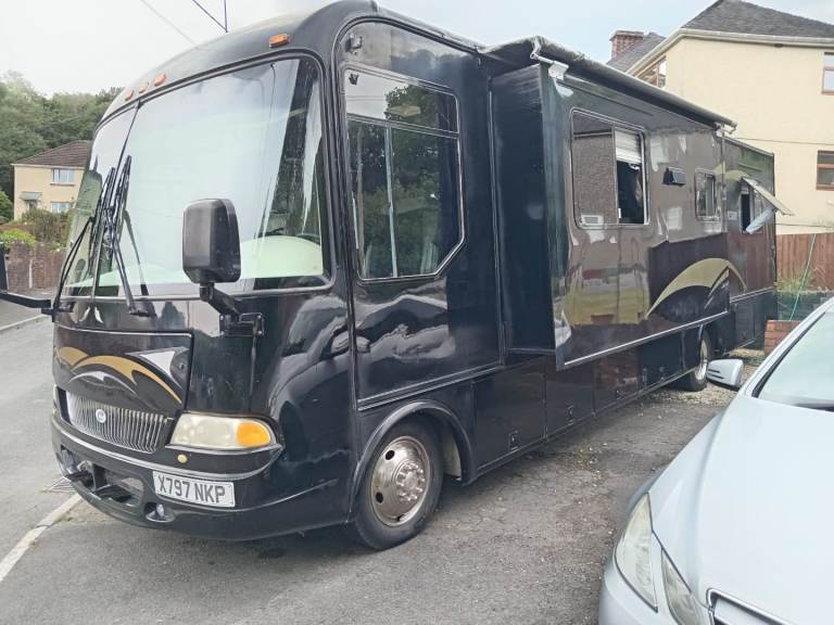 American RV Condor R-Vision Motorhome NEW MOT AUTO. 