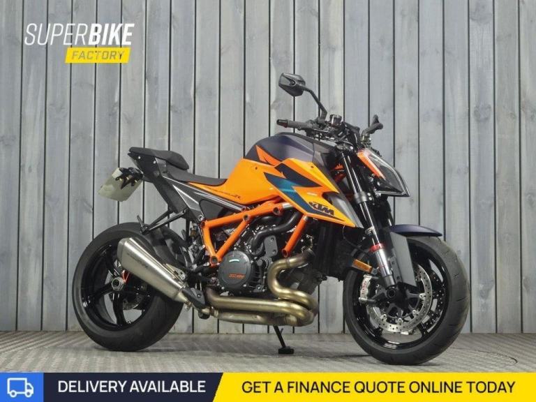 2022 71 KTM 1290 SUPER DUKE R