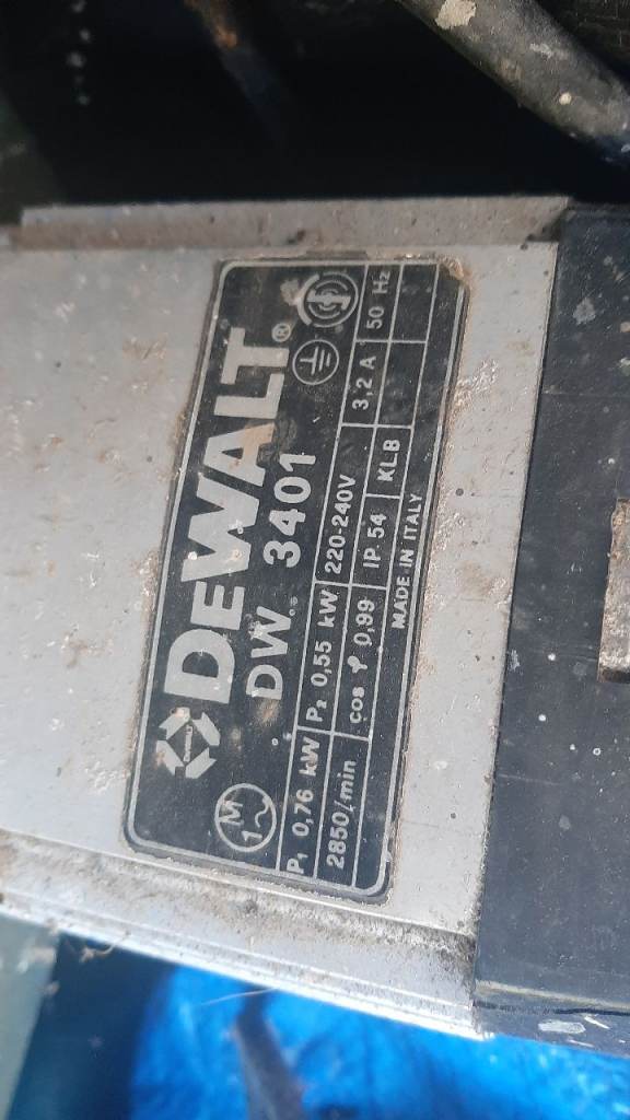 ewalt bandsaw used Model DW 3401 Collection Only