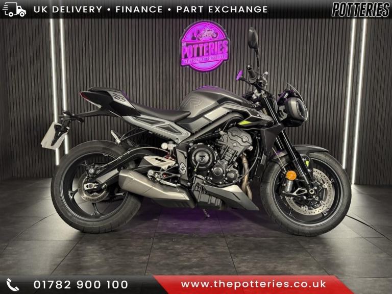 Triumph Street Triple R
