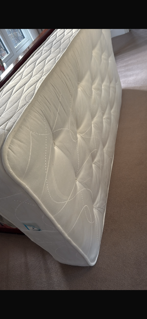 Single Mattress – White, Good Condition