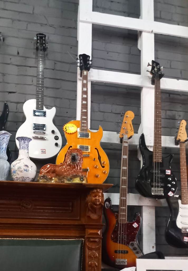 Guitars and amps for sale 