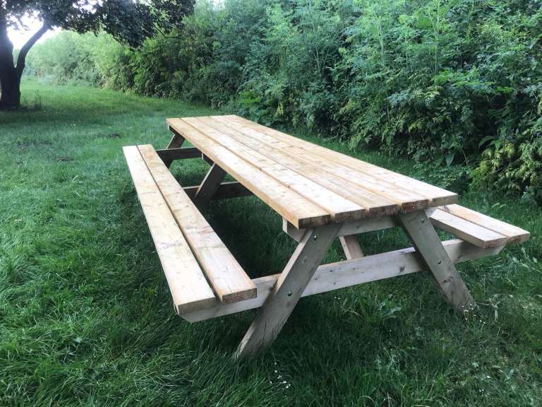 Picnic Bench, 3m/10ft, 10 Seater, Handmade, Heavy Duty Classic, Pub Style