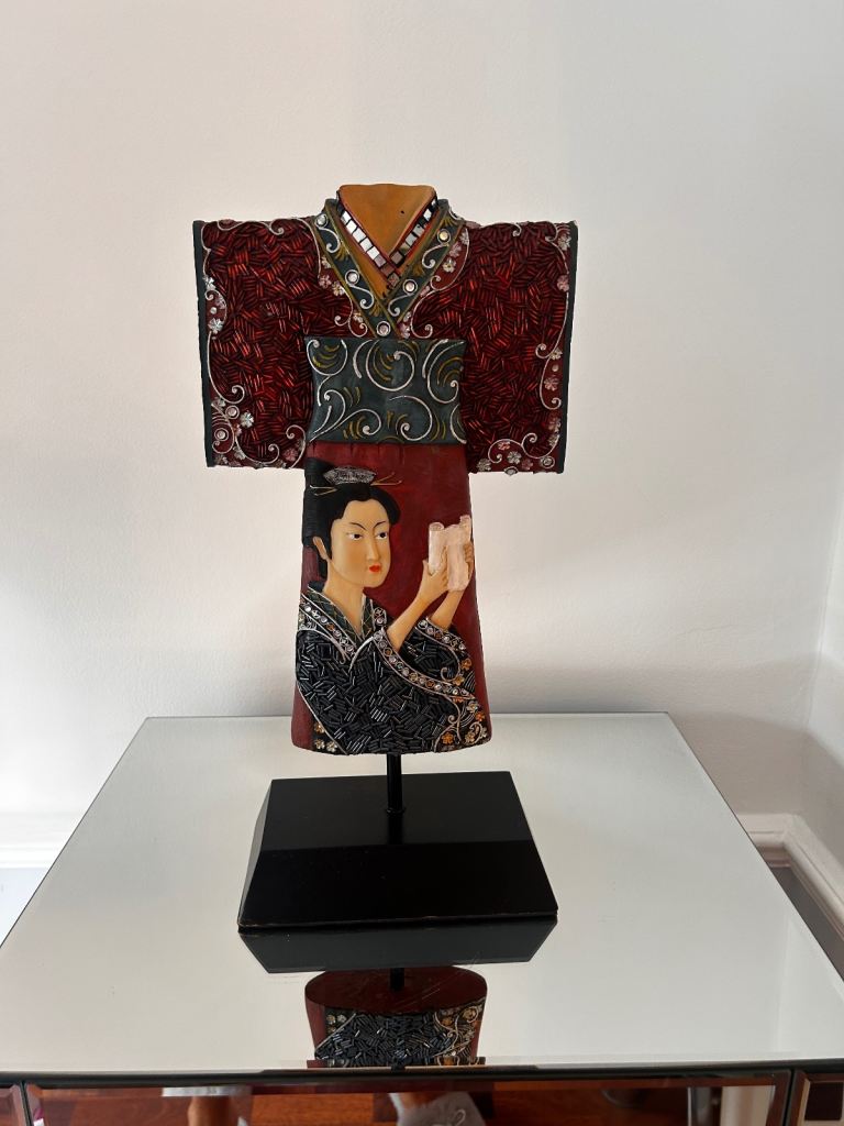 Painted kimono wooden statue 