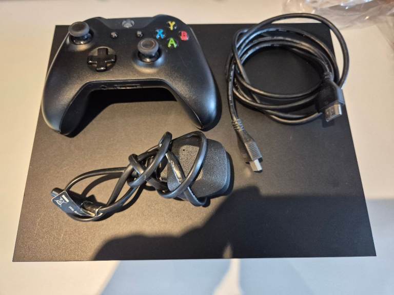 Xbox One Console with Original Controller and Cables