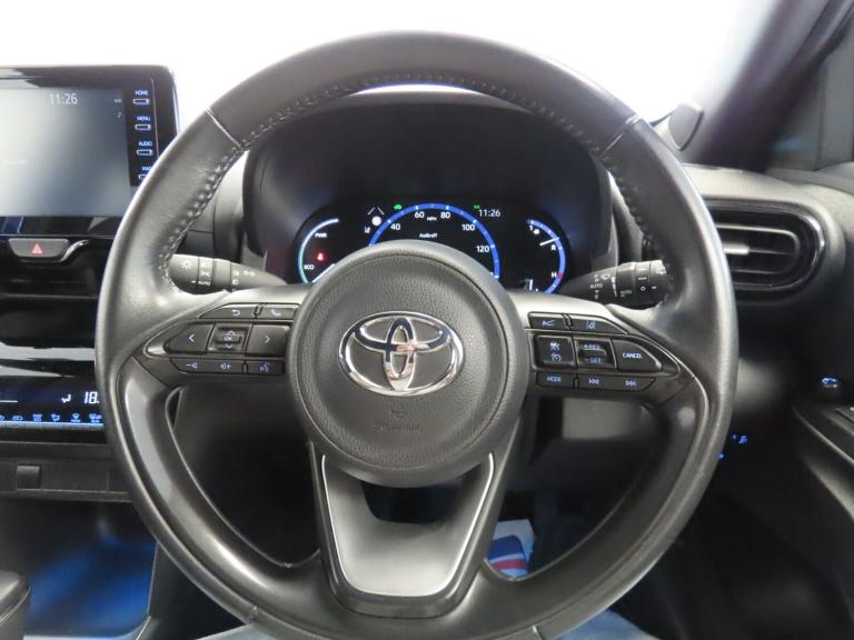 2022 Toyota Yaris Cross 1.5 Hybrid Design 5dr CVT Estate Hybrid Automatic