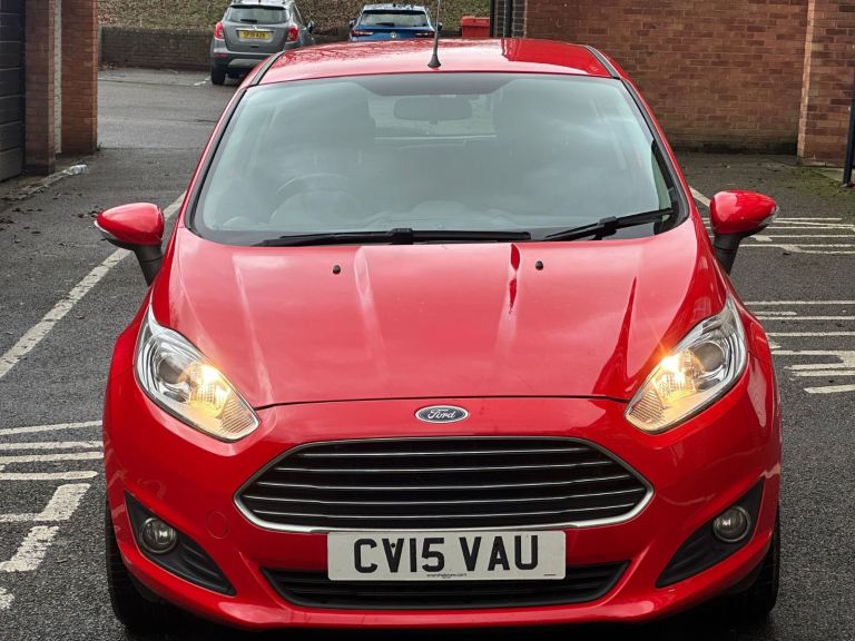 Ford, FIESTA, Hatchback, 2015, Manual, 1241 (cc), 3 doors