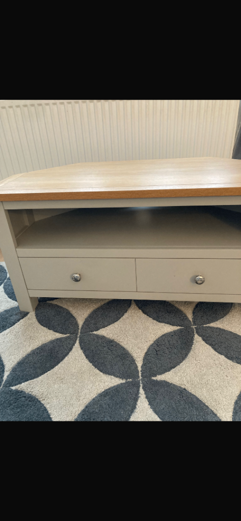 TV stand Dunelm mill 