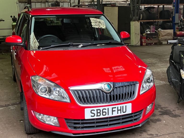 Skoda, FABIA, Estate, 2011, Manual, 1199 (cc), 5 doors