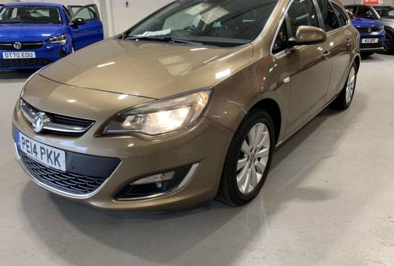 2014 Vauxhall Astra 2.0 CDTi 16V Elite 5dr ESTATE DIESEL Manual