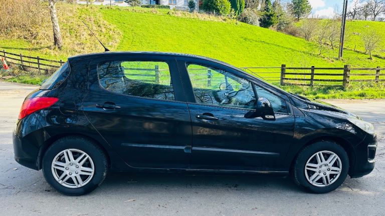 Peugeot, 308, Hatchback, 2012, Manual, 1560 (cc), 5 doors