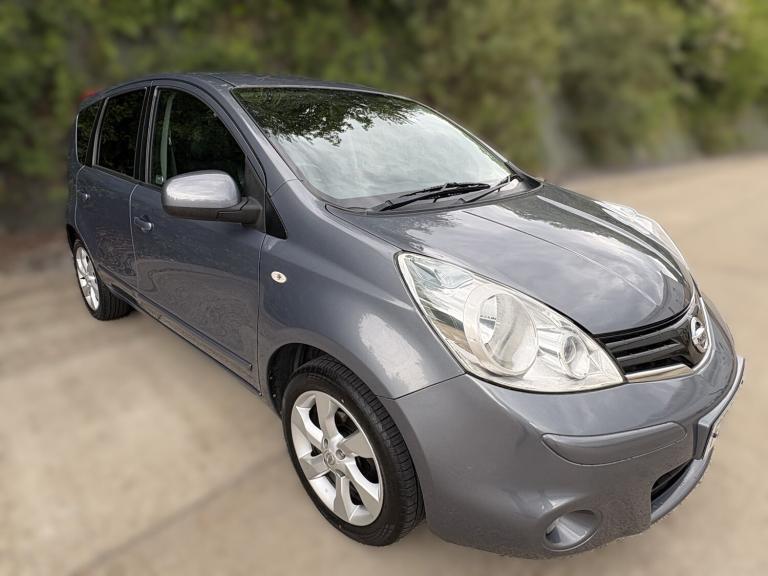 2010 Nissan Note 1.6 16V Tekna Hatchback 5dr Petrol Auto Euro 4 (110 ps)