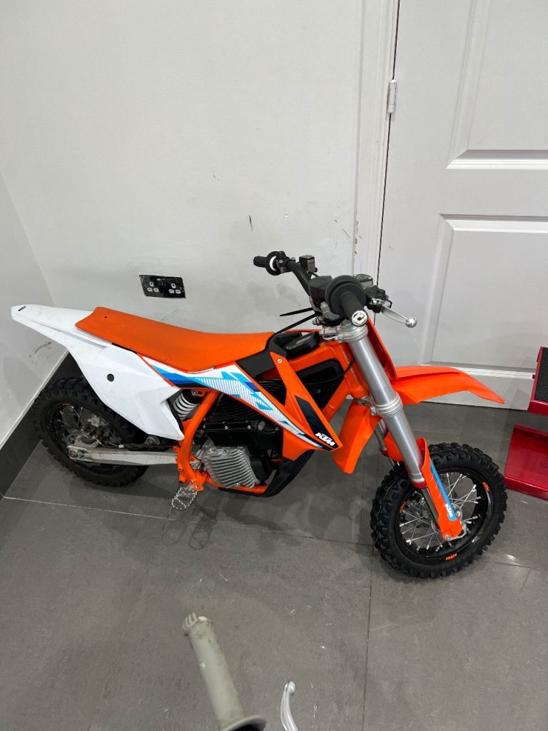 Kids Ktm electric motorbike 