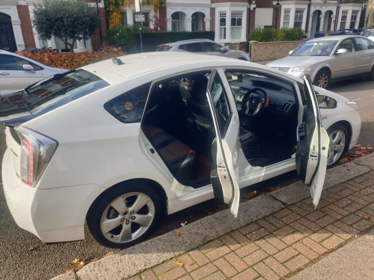 Toyota, PRIUS, Hatchback, 2015, Other, 1798 (cc), 5 doors