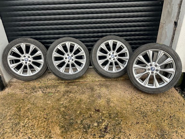 Ford Kuga Edge Puma 19” Alloy Wheels 5x108 235x45x19 Tyres Volvo XC60 XC90 Jaguar