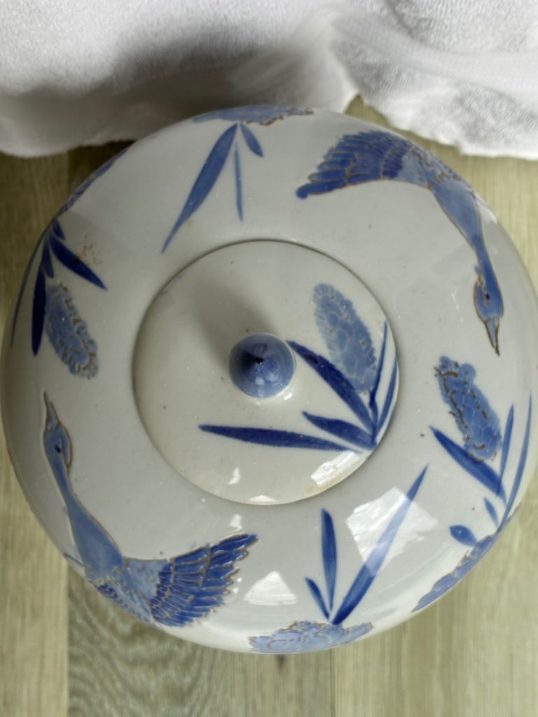 Chinese ginger jar