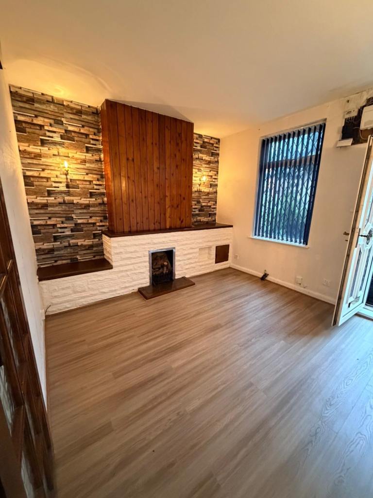 2 bedroom, 2 living room house