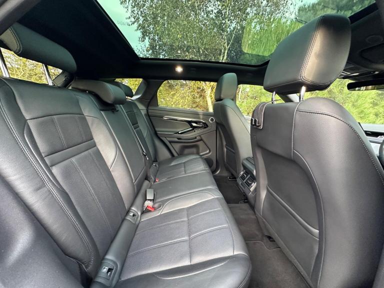 2022 Land Rover Range Rover Evoque 1.5 P300e 12.2kWh R-Dynamic SE Auto 4WD Euro 6 (s/s) 5dr ESTAT...