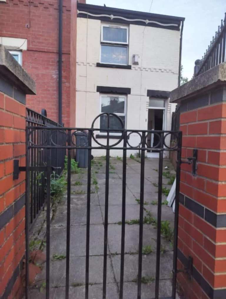 Master room in just £600 including all bills