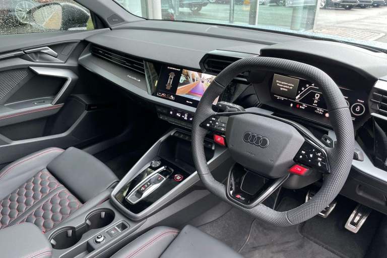 2025 Audi RS3 2.5 TFSI Carbon Black Saloon 4dr Petrol S Tronic quattro Euro 6 (s/s) (400  SALOON ...