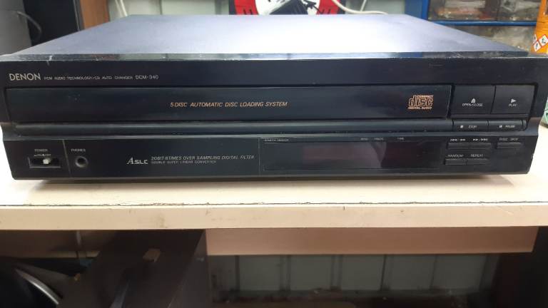 DENON 5CD PLAYER 