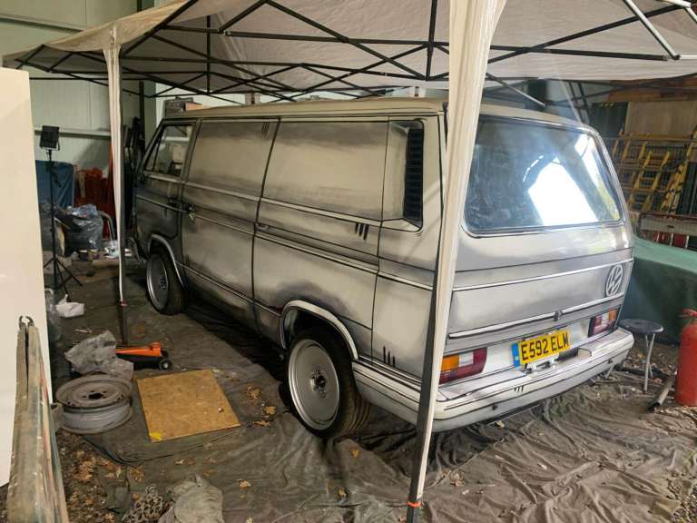 1987 Volkswagen, TRANSPORTER T25 - Unique Paint Job 