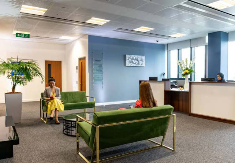 SE10 Spaces For 4 to 60 Desks - Private Offices to Rent in Greenwich