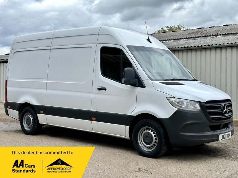 2021 Mercedes-Benz Sprinter 3.5t H2 Progressive Van PANEL VAN DIESEL Manual