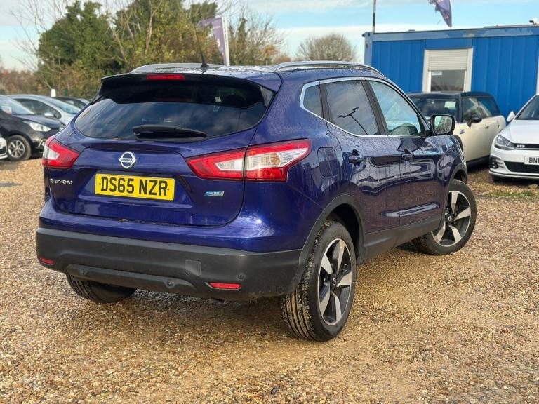 2015 Nissan Qashqai 1.5 dCi N-Tec+ 5dr HATCHBACK DIESEL Manual