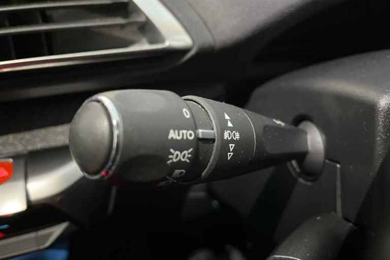 2018 Peugeot 3008 1.5 BlueHDi Allure SUV 5dr Diesel Manual Euro 6 (s/s) (130 ps) SUV Diesel Manual