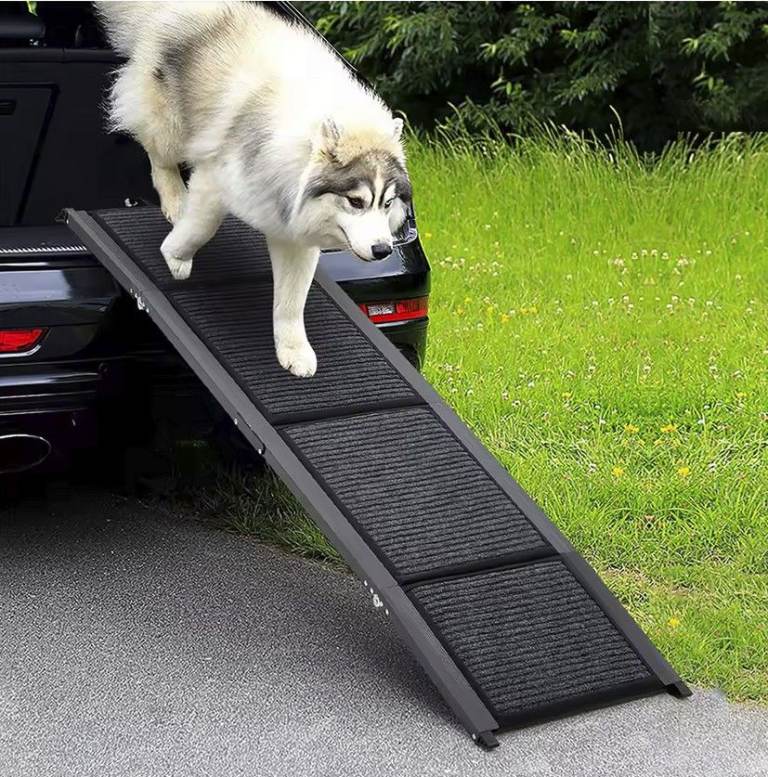 Foldable Metal Dog Ramp Non-slip Pet Ladder 160x44cm For Car and SUV