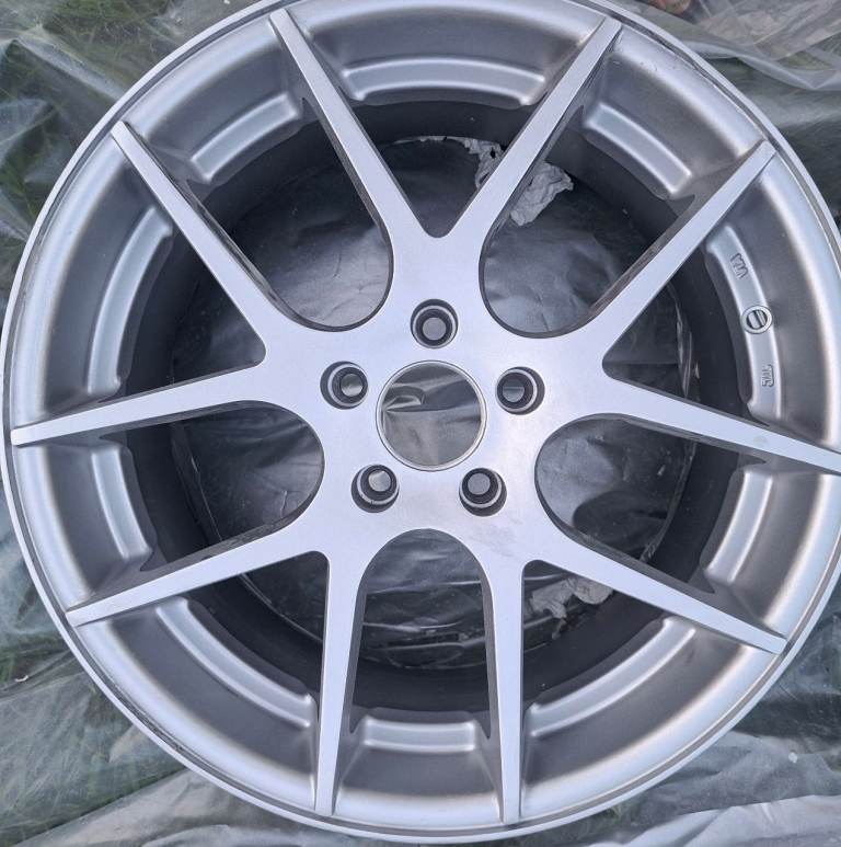 AVA Avant-Garde 18" Alloys – VW Audi Mercedes