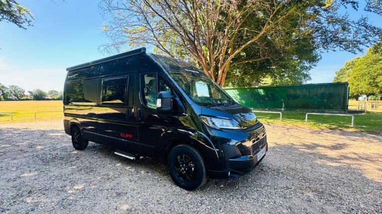 2025 Sunlight Cliff 600 Adventure Automatic