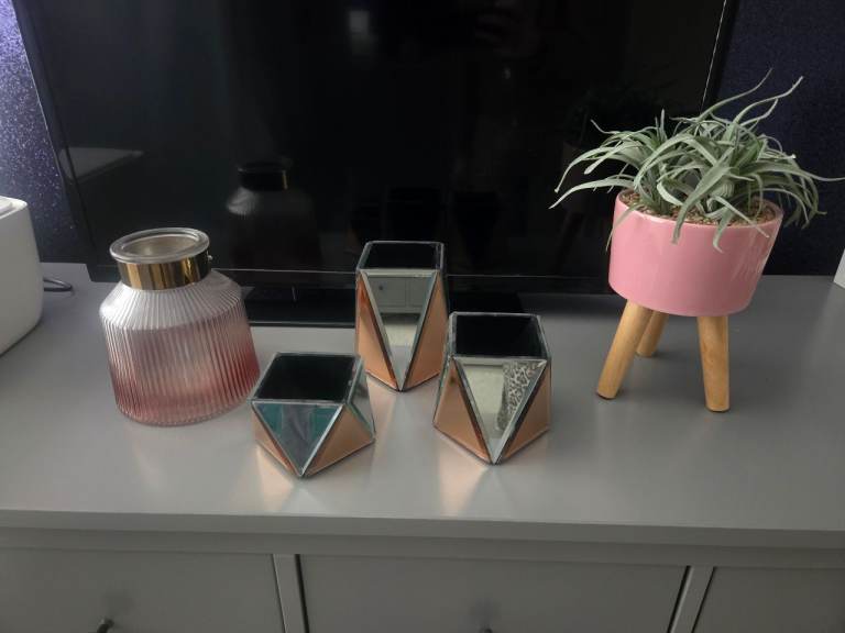 Pink accessories