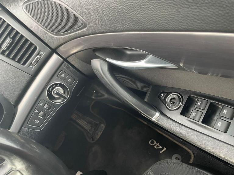 2018 Hyundai i40 1.6 CRDi SE Nav Tourer DCT Euro 6 (s/s) 5dr ESTATE Diesel Automatic