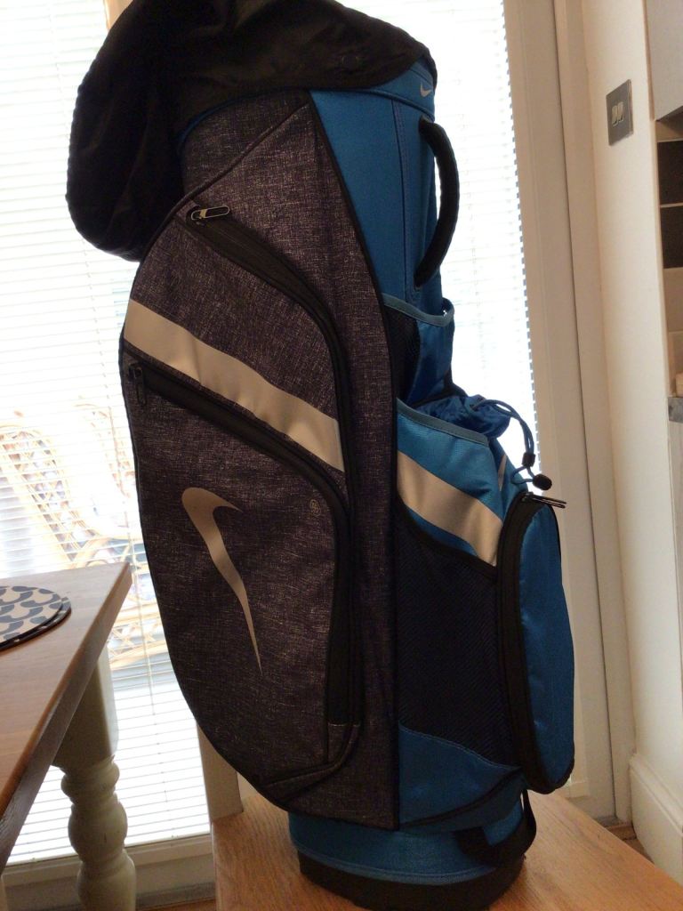 Nike trolley bag, used but in OK condition. 