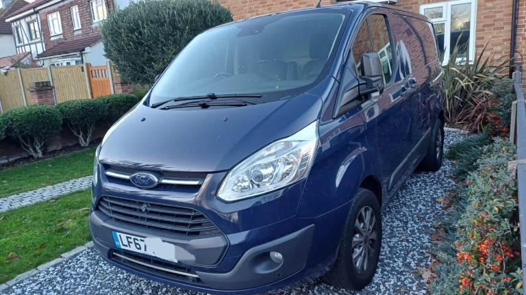 DAMAGED 2017 Ford Transit Custom CAT S