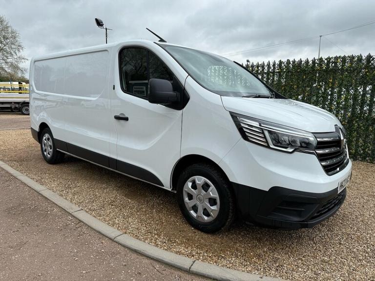 2023 Renault Trafic dCi Blue LL30 Business+