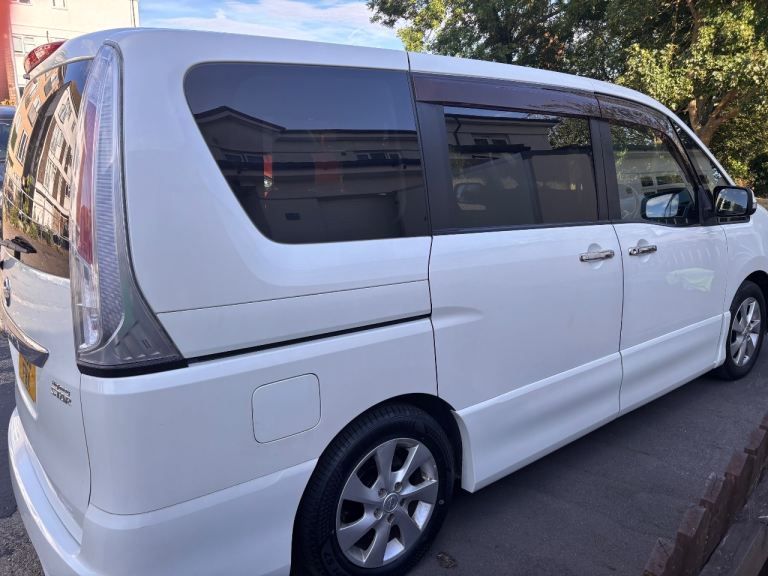 Nissan, SERENA CVT, 2011, 1990 (cc)
