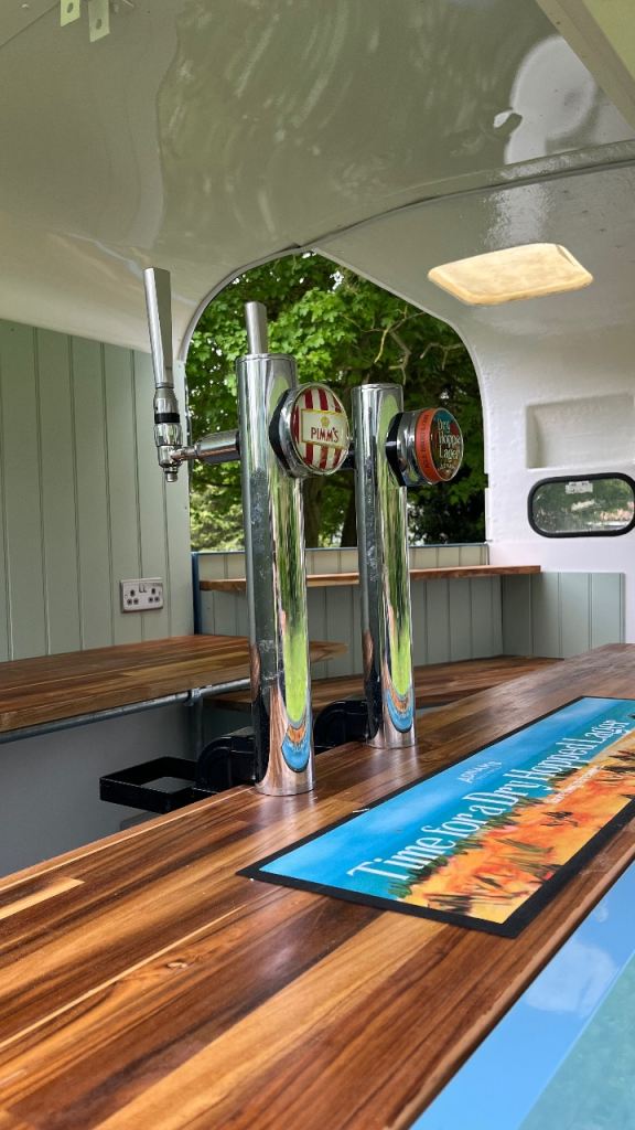 Horsebox Bar