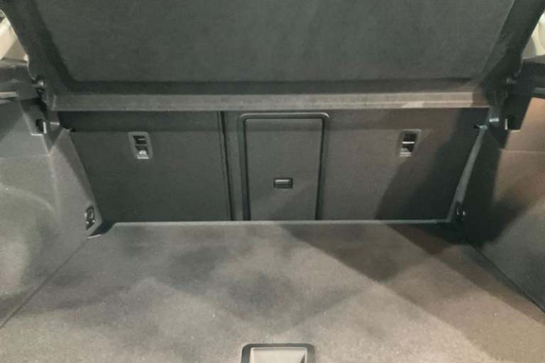 2022 Volkswagen T-Roc 1.5 TSI Life 5dr- Apple Car Play Manual Hatchback Petrol Manual