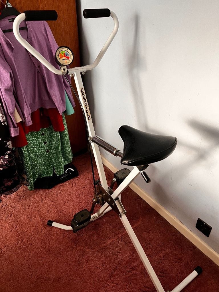 Basic exercise bike 