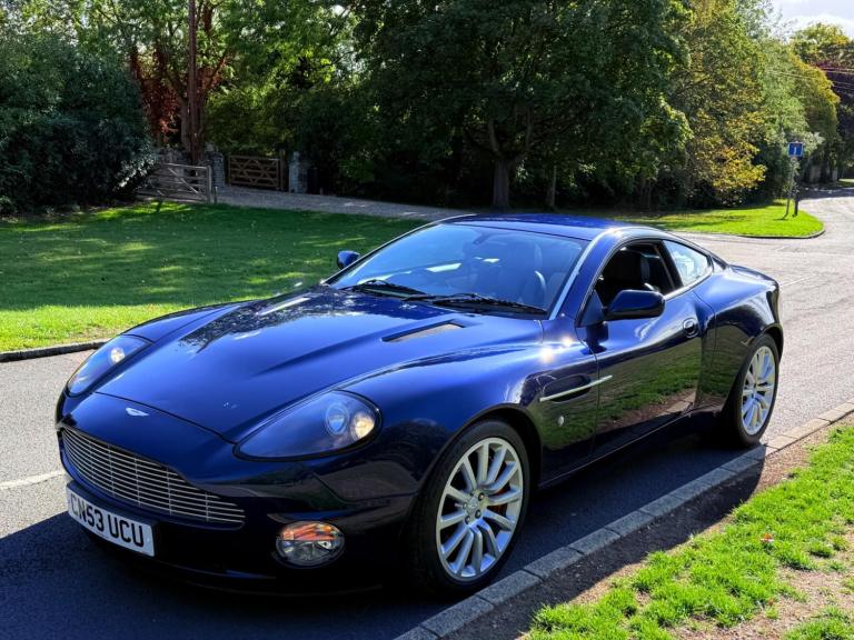2004 Aston Martin Vanquish 5.9 Coupe 2dr Petrol Manual (396 g/km, 460 bhp) COUPE Petrol Manual