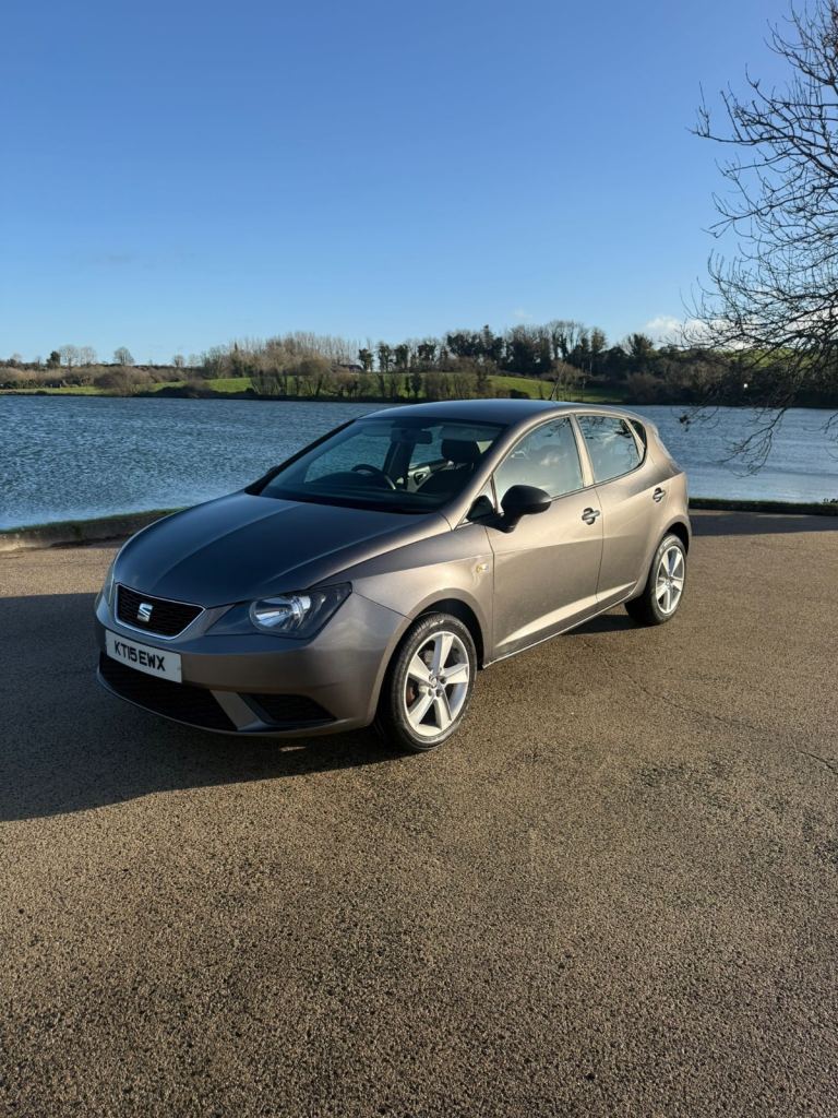 Seat, IBIZA, Hatchback, 2015, Manual, 1198 (cc), 5 doors ( polo golf fiesta clio corsa 208 )