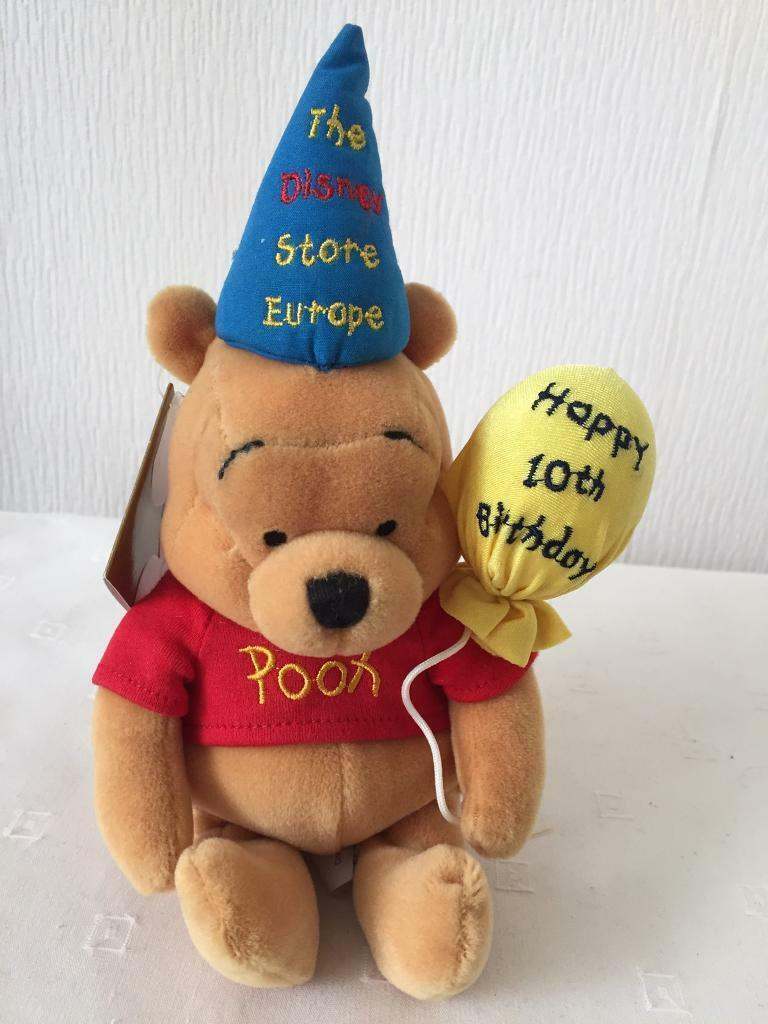 Disney 10th anniversary Pooh beanie 